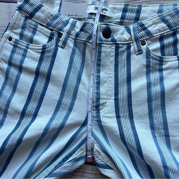 Wrangler Blue & White Striped Bailey Flare Retro Jeans - Picture 11 of 14